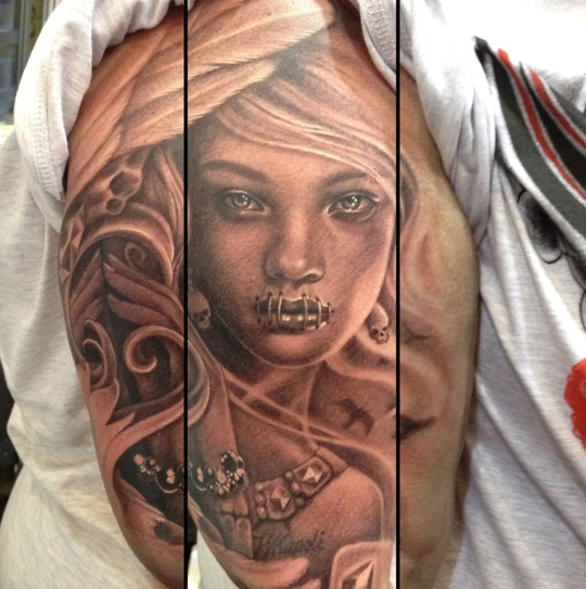 Black And Grey Girl Tattoo By Teneile Napoli Tattoonow 